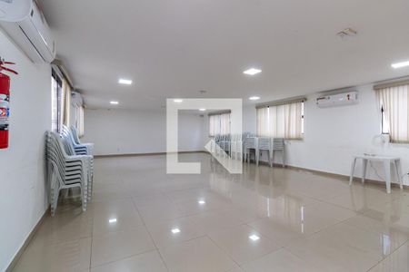 Apartamento para alugar com 42m², 2 quartos e 1 vagaÁrea comum - Salão de festas