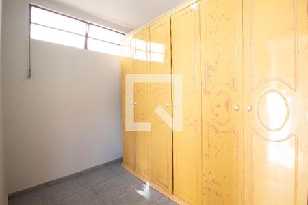 Casa à venda com 200m², 3 quartos e 3 vagas Casa à venda com 200m², 3 quartos e 3 vagasQuarto de Serviço