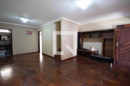 Sala de casa para alugar com 3 quartos, 200m² em Km 18, Osasco