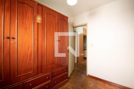 Casa à venda com 200m², 3 quartos e 3 vagas Casa à venda com 200m², 3 quartos e 3 vagasQuarto 3
