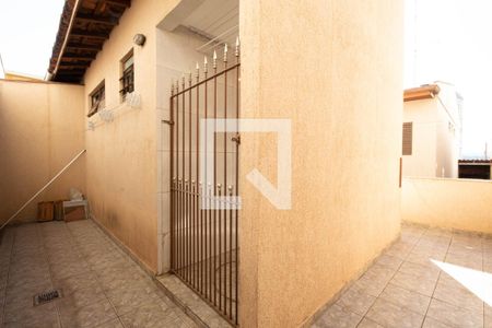 Casa à venda com 200m², 3 quartos e 3 vagas Casa à venda com 200m², 3 quartos e 3 vagasÁrea de Serviço
