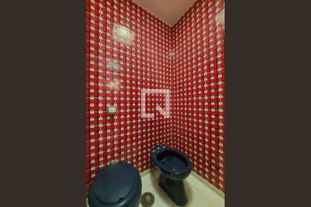 Casa à venda com 450m², 4 quartos e 3 vagasBanheiro