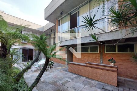 Casa à venda com 450m², 4 quartos e 3 vagasQuintal
