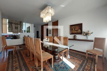 Casa à venda com 450m², 4 quartos e 3 vagasSala de Jantar