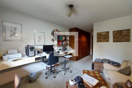 Casa à venda com 450m², 4 quartos e 3 vagasQuarto 2