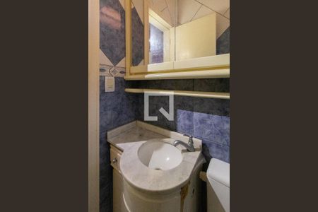 Casa de condomínio para alugar com 130m², 3 quartos e 1 vagaBanheiro Corredor