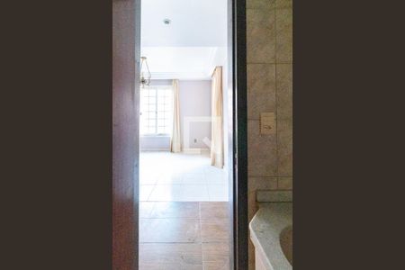 Casa de condomínio para alugar com 130m², 3 quartos e 1 vagaBanheiro