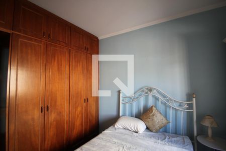 Quarto 1 - Armários de casa à venda com 3 quartos, 190m² em Vila São Paulo, São Paulo