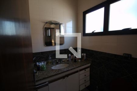 Casa à venda com 190m², 3 quartos e 3 vagasBanheiro da Suíte 3