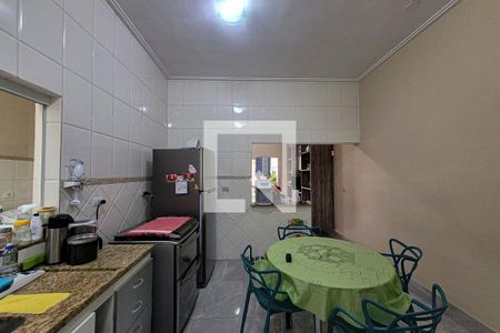 Casa à venda com 179m², 3 quartos e 4 vagas Casa à venda com 179m², 3 quartos e 4 vagasCozinha
