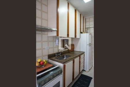 Apartamento à venda com 64m², 2 quartos e 1 vagaCozinha
