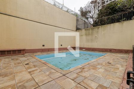 Apartamento à venda com 100m², 2 quartos e 1 vagaPiscina