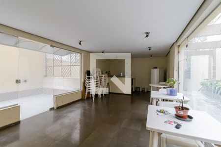 Apartamento à venda com 100m², 2 quartos e 1 vagaSalão de Festas