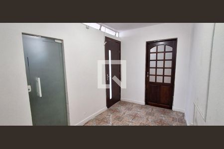 Casa para alugar com 306m², 3 quartos e 3 vagasSuíte 2