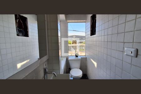 Casa para alugar com 306m², 3 quartos e 3 vagasBanheiro Suíte 