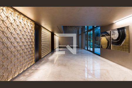 Apartamento à venda com 291m², 4 quartos e 4 vagas Apartamento à venda com 291m², 4 quartos e 4 vagasHall de Entrada