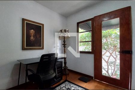 Quarto 1 de casa para alugar com 3 quartos, 180m² em Jardim Los Angeles, São Paulo