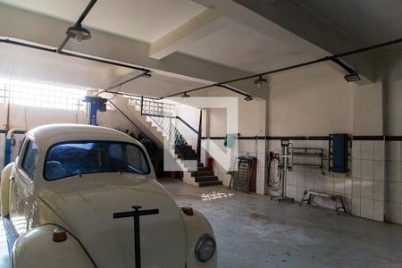 Casa à venda com 600m², 4 quartos e 6 vagasGaragem