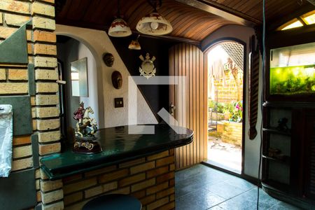 Casa à venda com 600m², 4 quartos e 6 vagasVista do Quarto 2