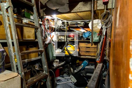 Casa à venda com 600m², 4 quartos e 6 vagasDespensa da Garagem