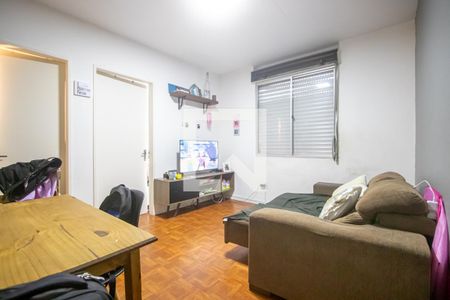 Sala de apartamento à venda com 1 quarto, 38m² em Santo Antônio, Porto Alegre