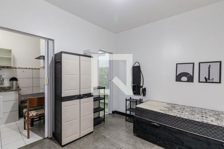 Sala/Quarto de kitnet/studio para alugar com 1 quarto, 21m² em Cidade Baixa, Porto Alegre