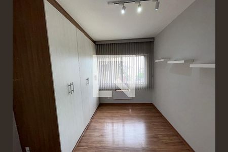 Apartamento à venda com 105m², 3 quartos e 1 vagaQuarto