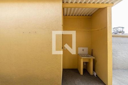 Sala de casa de condomínio para alugar com 2 quartos, 70m² em Vila Mafra, São Paulo