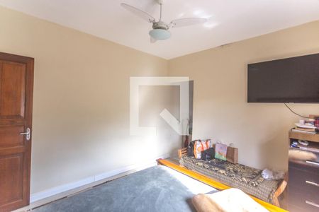 Casa à venda com 143m², 2 quartos e 2 vagas Casa à venda com 143m², 2 quartos e 2 vagasSuíte