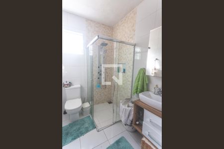 Casa à venda com 143m², 2 quartos e 2 vagas Casa à venda com 143m², 2 quartos e 2 vagasBanheiro social