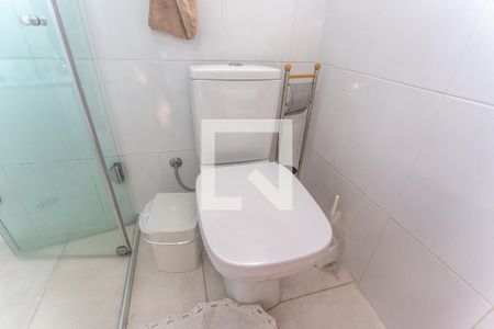 Casa à venda com 143m², 2 quartos e 2 vagas Casa à venda com 143m², 2 quartos e 2 vagasVaso