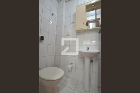 Apartamento à venda com 238m², 3 quartos e 3 vagasBanheiro Serviço