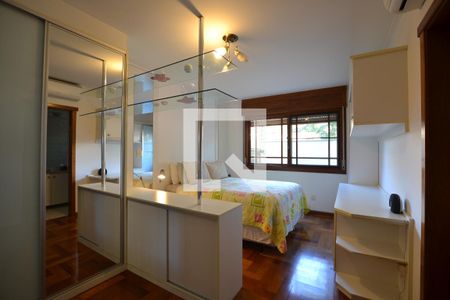 Suíte de apartamento à venda com 3 quartos, 238m² em Menino Deus, Porto Alegre