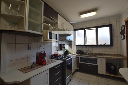 Apartamento à venda com 238m², 3 quartos e 3 vagasCozinha