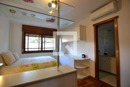 Suíte de apartamento à venda com 3 quartos, 238m² em Menino Deus, Porto Alegre