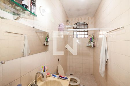 Banheiro de casa para alugar com 3 quartos, 90m² em Jardim Leblon, Belo Horizonte