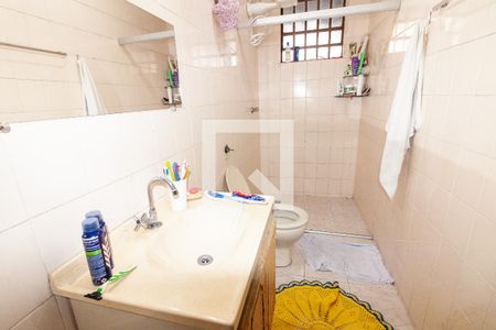 Banheiro de casa para alugar com 3 quartos, 90m² em Jardim Leblon, Belo Horizonte