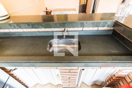 Casa à venda com 259m², 3 quartos e 5 vagas Casa à venda com 259m², 3 quartos e 5 vagasPia