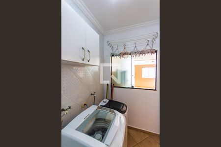 Casa à venda com 259m², 3 quartos e 5 vagas Casa à venda com 259m², 3 quartos e 5 vagasÁrea de Serviço