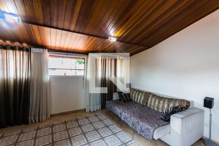 Sala 2 de casa à venda com 3 quartos, 259m² em Parque Erasmo Assunção, Santo André