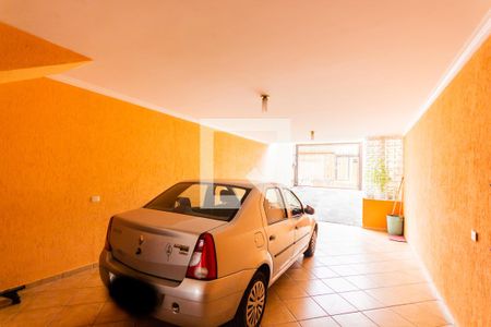 Casa à venda com 259m², 3 quartos e 5 vagas Casa à venda com 259m², 3 quartos e 5 vagasGaragem