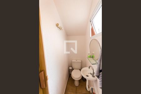 Casa à venda com 259m², 3 quartos e 5 vagas Casa à venda com 259m², 3 quartos e 5 vagasBanheiro do Salão