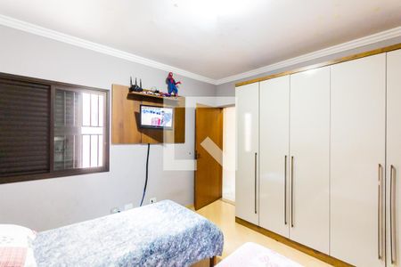 Casa à venda com 259m², 3 quartos e 5 vagas Casa à venda com 259m², 3 quartos e 5 vagasQuarto 2