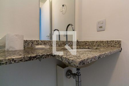 Apartamento para alugar com 70m², 2 quartos e 1 vagaBanheiro da Suíte