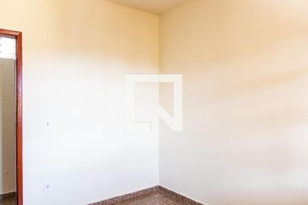 Casa à venda com 100m², 2 quartos e 1 vaga