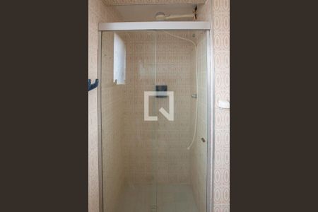 Banheiro de apartamento para alugar com 1 quarto, 53m² em Vila Anglo Brasileira, São Paulo