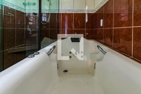 Casa para alugar com 500m², 2 quartos e sem vaga Casa para alugar com 500m², 2 quartos e sem vagaBanheiro Quarto 2
