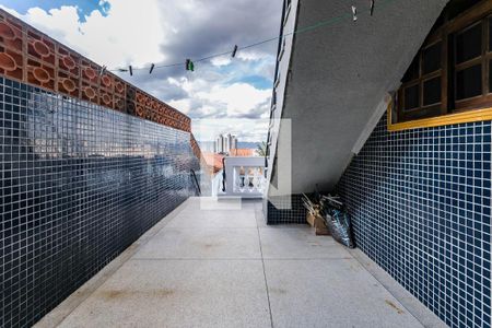 Casa para alugar com 500m², 2 quartos e sem vaga Casa para alugar com 500m², 2 quartos e sem vagaÁrea de Serviço