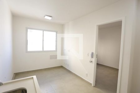 Sala/Cozinha de apartamento para alugar com 1 quarto, 28m² em Paraíso do Morumbi, São Paulo