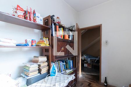 Despensa de casa à venda com 5 quartos, 300m² em Glória, Porto Alegre